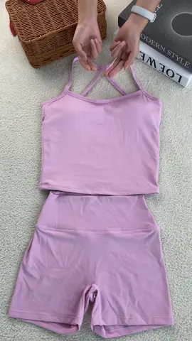 Suitable for multi-scene outdoor set#women #daliywear #sport #affordable #affordablefashion #sporty #moisturewicking #workoutclothes #comfyclothes #activewear #athleisure #athleisurewear #Fitness #TikTokFashion #dealsandsteals #blackfridaydeals #tts #tiktokshopfinds#CapCut 