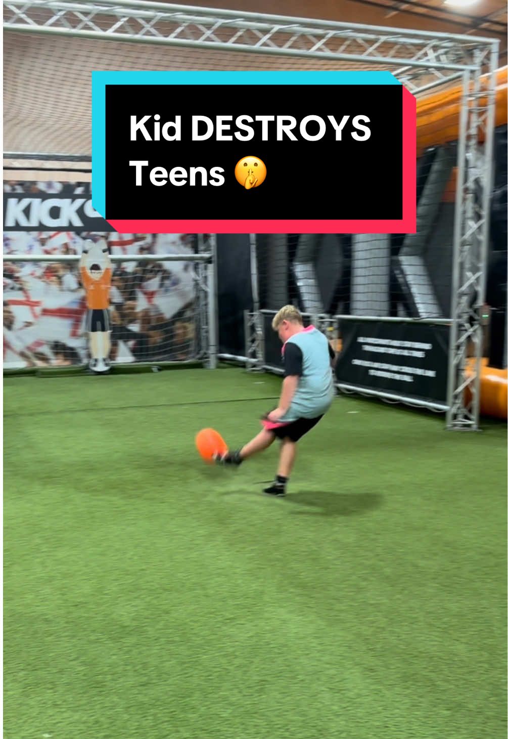 9 YEARS OLD?!!! 🤯 #kickair #manchester #kickairmanchester #footballchallenge #penaltychallenge 