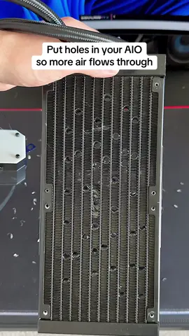The fins are in the way of air flow #pcgaming #signalrgb #pcgamer #gaming #pcsetup #pcbuild #gamer 