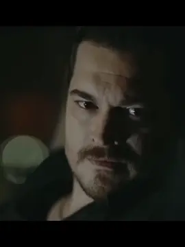 Bir kalp bir kere sever. #eşrefrüya #eşreftek #çağatayulusoy #cagatayulusoy #demetözdemir #kesfetteyiz #keşfetbeniöneçıkart #dizi 