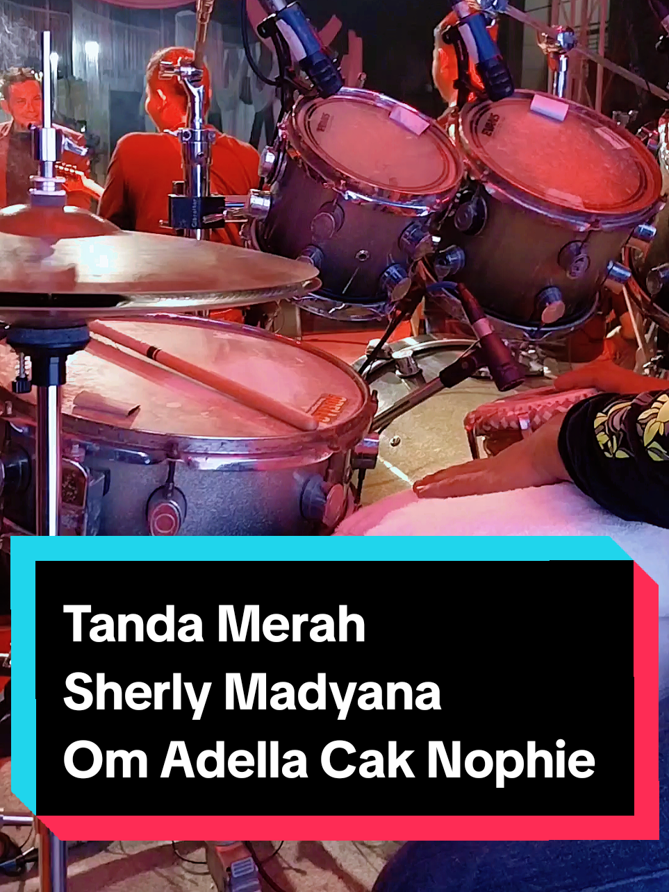 Tanda Merah Sherly KDI Om Adella Cak Nophie  #fyp #fypシ #adella #omadella #omadellaterbaru #dangdut #trending #tandamerah #sherlykdi #audio #lewatberanda #hennyadella #storytime @Sherlymdyana @nophie_adella 