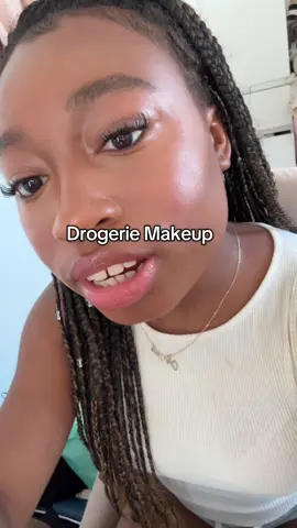 ratet 3x was meine lieblings Drogerie Marke ist 🌚  @e.l.f. Cosmetics @maybelline de @realtechniques_de @trend !t up @essence.cosmetics #drogeriemakeup #drugstoremakeup #makeuptutorial 