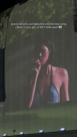 need it on spotify now @gracie abrams!!! 🙂‍↕️ #gracieabrams #aarondessner #bsthydepark 