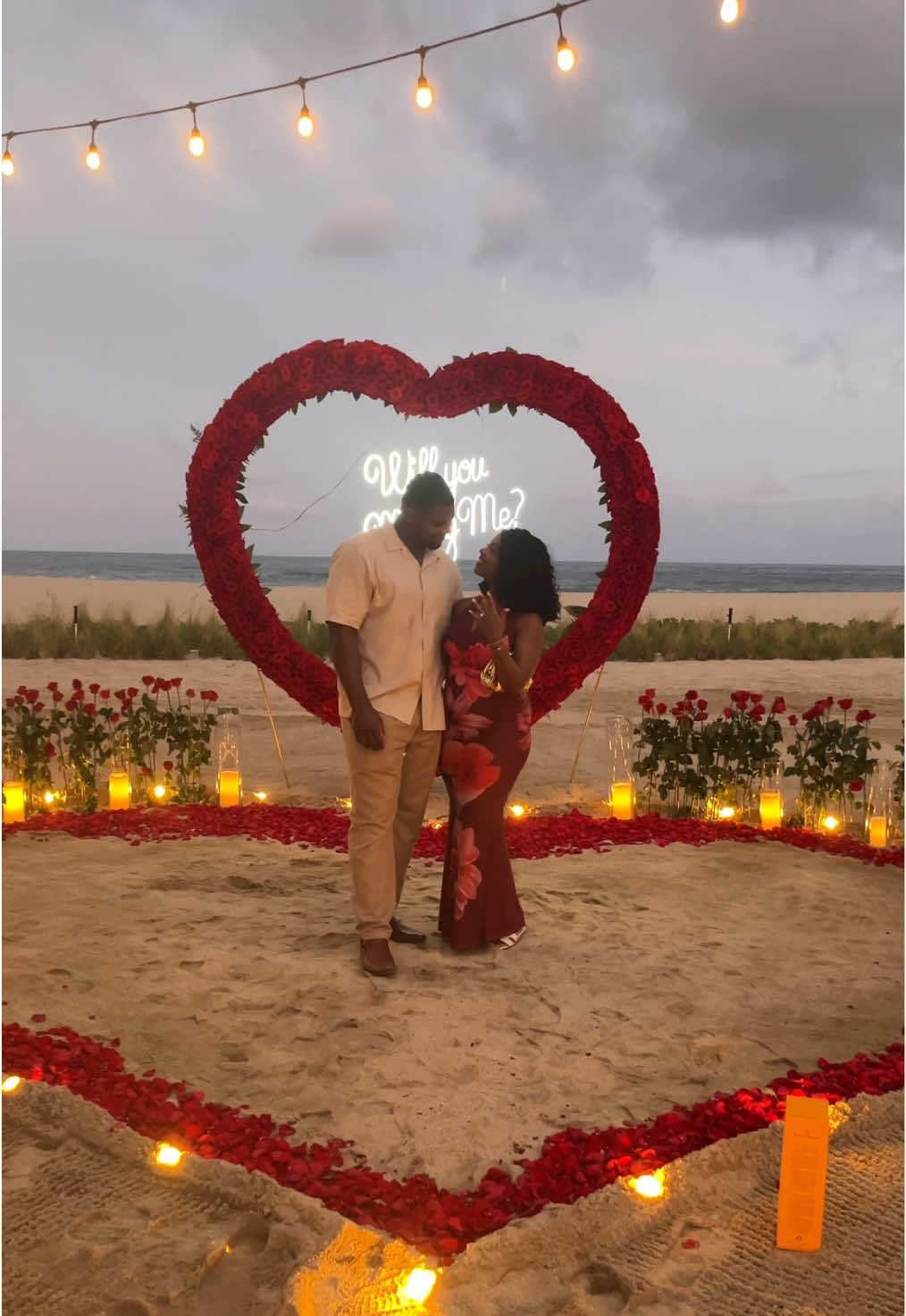 issa FIANCÉE 🤭🤍  #loscabos #cabosanlucas #engagement #vacationvlog #proposal 