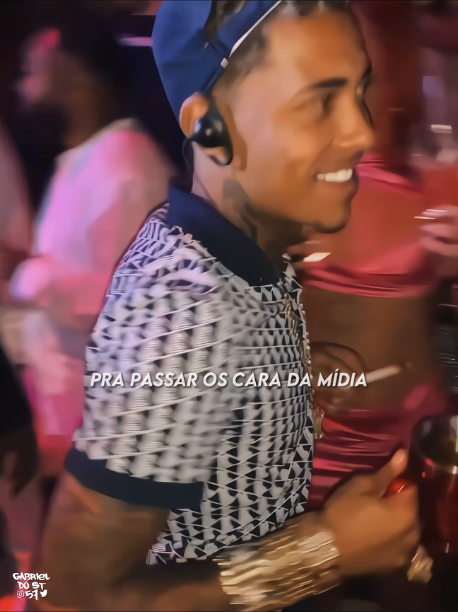 Não adianta ser fã🧏🏻‍♂️🫡🎶 #fouryou #fyp #mulherdepreso🔓🕊👫💍 