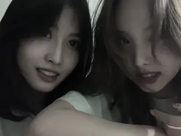 حبايبي #nayeon #momo #fyp #foryou #explore #foryoupage #نايون #مومو #اكسبلورexplore 