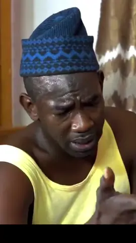 Yoro ak Kaw #videoviral #tik_tok #comedia #senegalaise_tik_tok #gambiantiktok #fyp #senegaltiktok #sow #Yoro #creatorsearchinsights #gambiantiktok #tiktoksenegal #series #cejour-là #pourtoii 