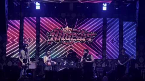 ยังเปิด มอบความสุขให้ลูกค้านะคะ พบกันทุกวัน Monster Club ❤️#ปอยเปตหวานเจี๊ยบ🚀 #ปอยเปต🇰🇭 #คนไทยในปอยเปต🇰🇭 #ร้านเหล้า #นักร้องปอยเปต #ปอยเปต #CapCut 