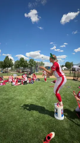 @hayden_m95 #aurafarming #auradynamics #fyp #softball #fastpitch #boataurakid #4thofjuly #sparkler #colorado #des #epic #rawlings #viral #easton #fypシ゚viral #whatthescotty #gameday 