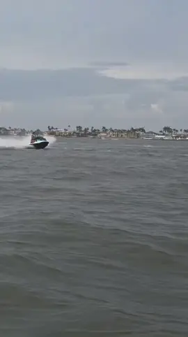 Im crying 😭😭😭 #pinoy #jetski #clearwater #fyp #jet2holiday 