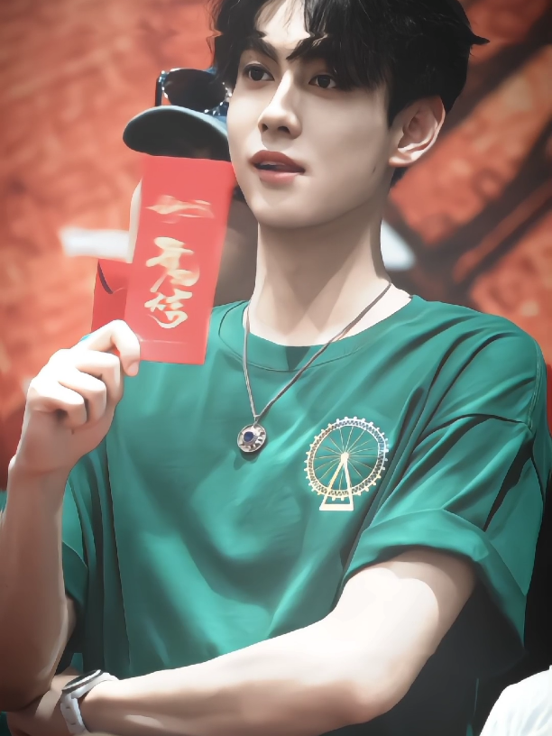 baru kali ini liat cwo china bikin gw gila 😣      cr : @Vbotメ Ex`𝗔𝗣      #tianxuning #tianziyu #revengedlove #china🇨🇳 #4ethereal #familystorm_st #moots? #trend #fyp 