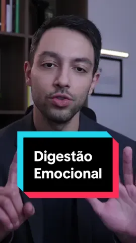 Curso completo na Bio 💡 Neste vídeo, falamos sobre como é importante escutar e entender nossas emoções, em vez de reprimi-las. A supressão emocional pode gerar tensão emocional, como uma panela de pressão, até eventualmente explodirmos. Aprender os 6 passos da inteligência emocional - identificar, nomear, acolher, entender, regular e usar com sabedoria - é essencial para uma digestão emocional saudável. #felicidade #ansiedade #saúdemental #psicologia #inteligenciaemocional #inteligênciaemocional #autoestima #desenvolvimentopessoal #autoconhecimento #depressao #depressão #calma #paz #pazmental #psiquiatria #psiquiatra #comportamento