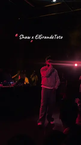 @ELGRANDETOTO 🇲🇦 supportin’@shawofficiel  #shaw #elgrandetoto #paris #shaw4ever 