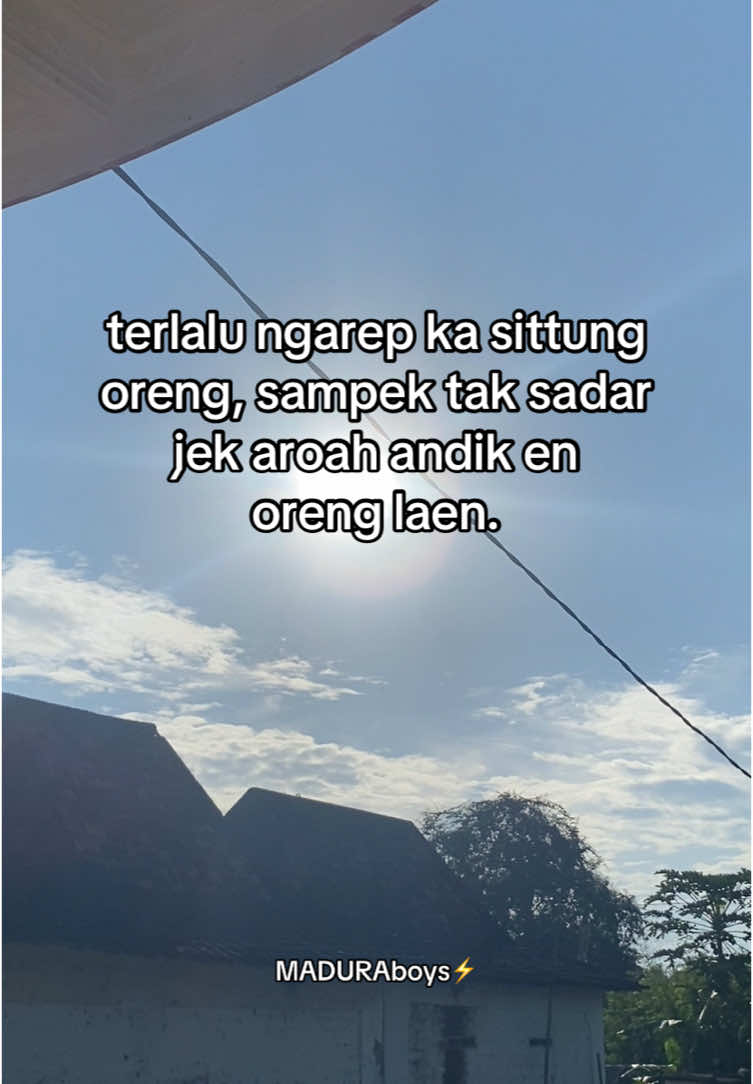indahnya#katakata #katakatamaduraviral #maduraviral #foryoupage #xybca #masukberanda #lewatberanda #quotesmadura #sumenephits⚡️ #madurapride #sadvibes🥀 #fyppppppppppp 