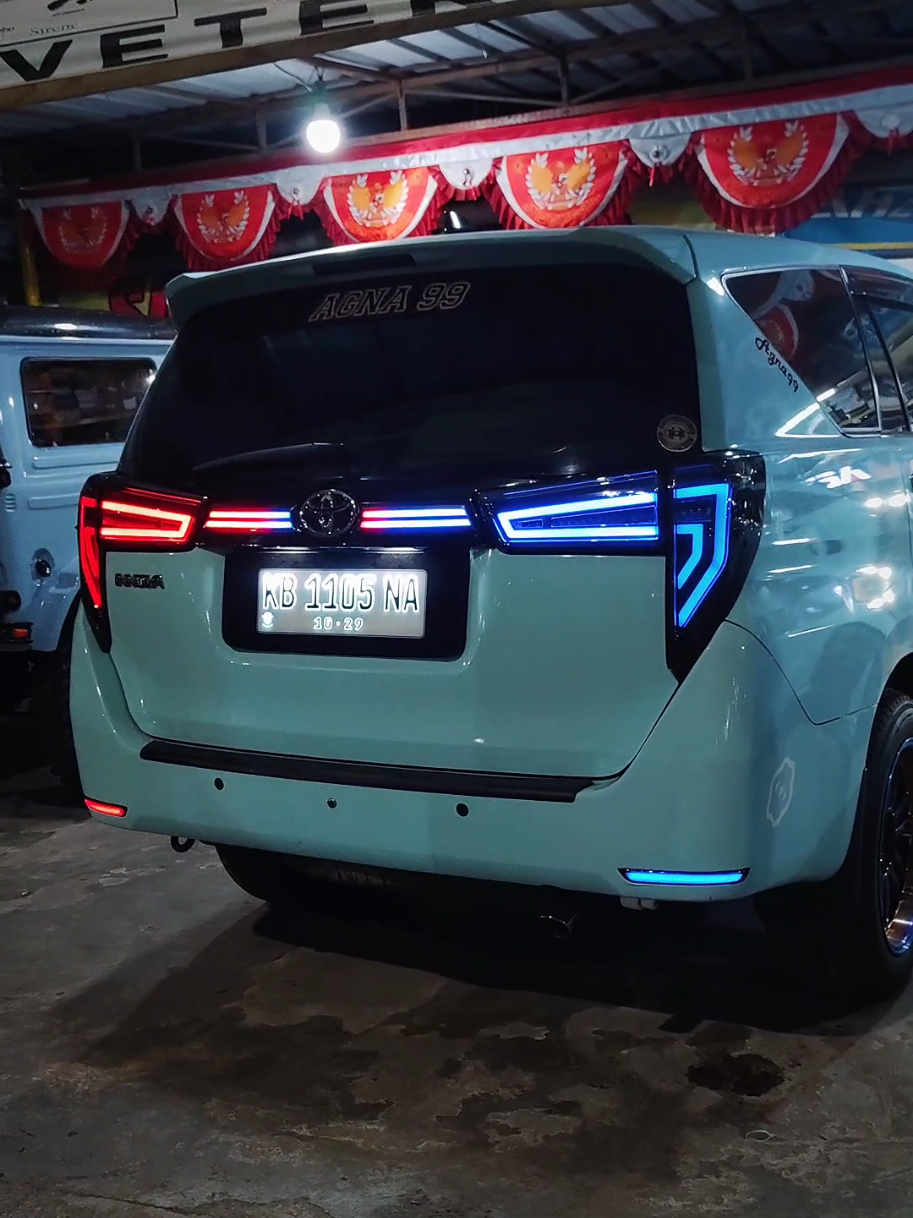 Toyota Innova Reborn upgrade ☑️STOPLAMP TRUNKLID LED RGB☑️REFLETOR BLKNG RGB#sahabatautopontianak #sahabatauto #sahabatmodif #viraltiktok #pnk #fyp #indonesia #fy #fyppppppppppppppppppppppp #kalimantan #pontianak #sanggau #sintang #kapuashulu #innova #toyota #innovareborn #pnk #pontianak #kalimantan #kalimantanbarat 