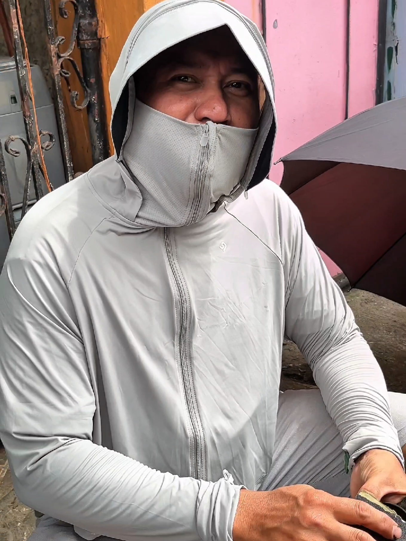 Wala nang maiinitan kahit mag tagal pa sa arawan🥰 #uvprotectionjacket 