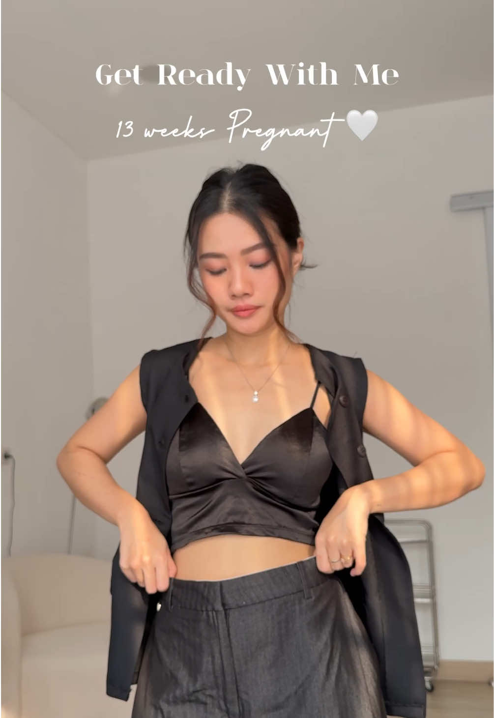 Full black outfit inspo on 13 weeks pregnant ! #outfit #outfitbumil #outfitinspo #fyp #fypシ゚viral #fypシ 
