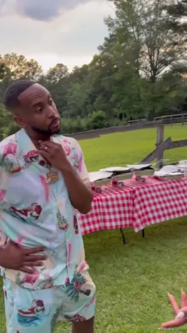 When Ernestine checks Chade for not telling Candace about Shayla and Anthony coming to Jamaica #kountrywaynetiktokfans #kountry #kountrywayne #kountrywaynelive #foryourepage #foryourpagetiktok #wegotaction🎬🎥 #fyp #jesusispopping #jesus #viralcomedy #kountrywayneskits #vairal #kountrywayneskitseries #kountrywaynecomedy #helpisontheway 