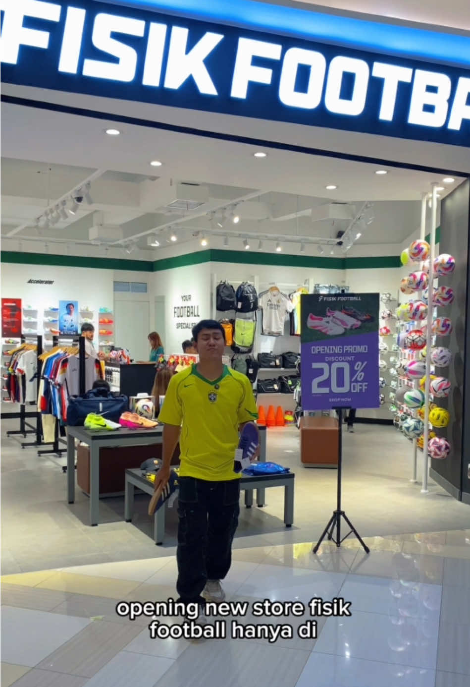 Fisik Football Buka Cabang Baru Di Pakuwon Mall ⚽️ @fisikfootball sediain promo menarik mulai dari diskon 20% dan untuk pendaftaran member loyalti dapatkan potongan 50RB ‼️ Langsung ae gaskan rek ke @fisikfootball di Pakuwon Mall Surabaya  #fisiksport #fisikfootball #pakuwonmallsurabaya #surabaya 