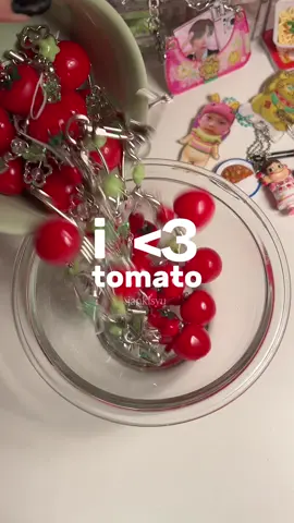 for the love of 🍅 #keychain #phonestrap 