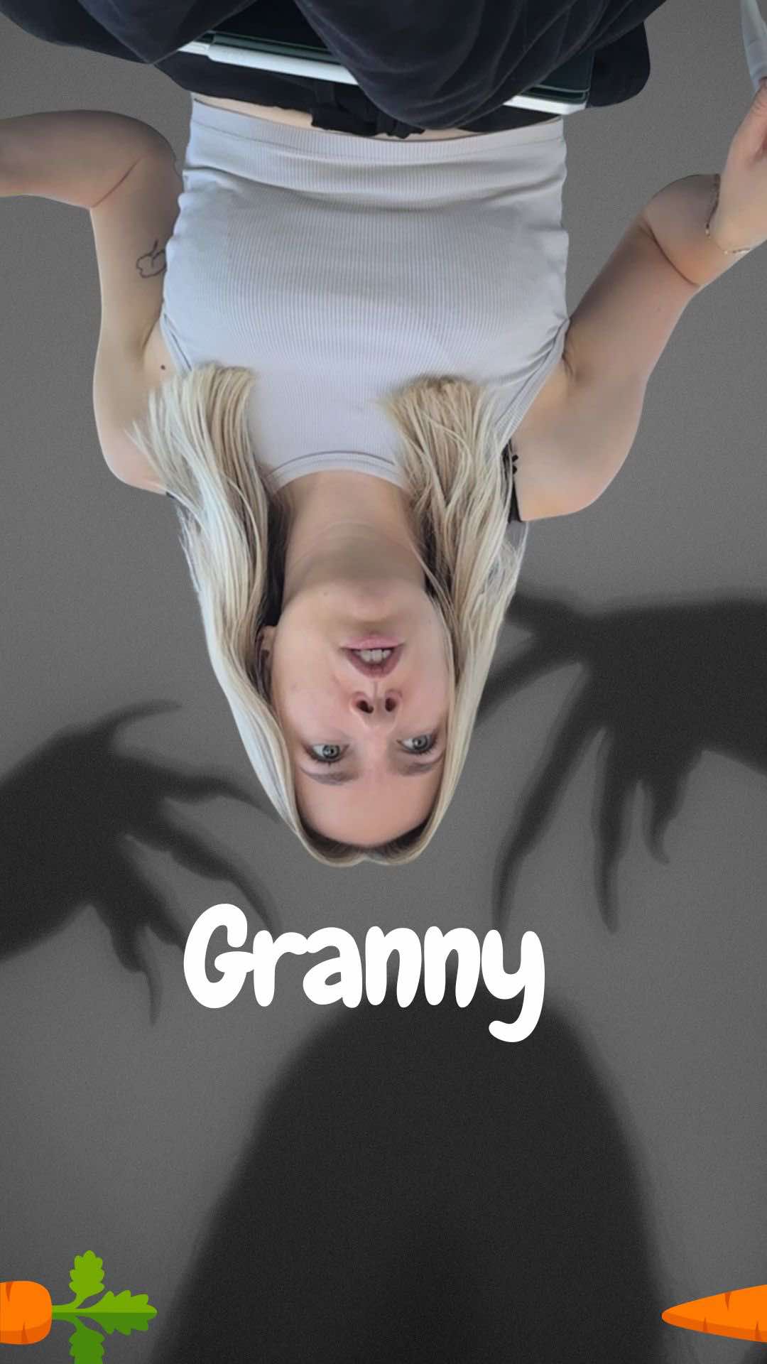 Ja war witzig 🧟‍♀️ #wg #mitbewohner #wgleben #studenten #studentenwg #videospiel #granny #gruselig #horror