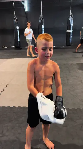 In love with ilia topuria ❤️ #iliatopuria #topuria #foryou #sports #sports #raghebkal7 #kids #mmakids #lebanon #spain #foryoupage #strongkids #training #safetyfirst 