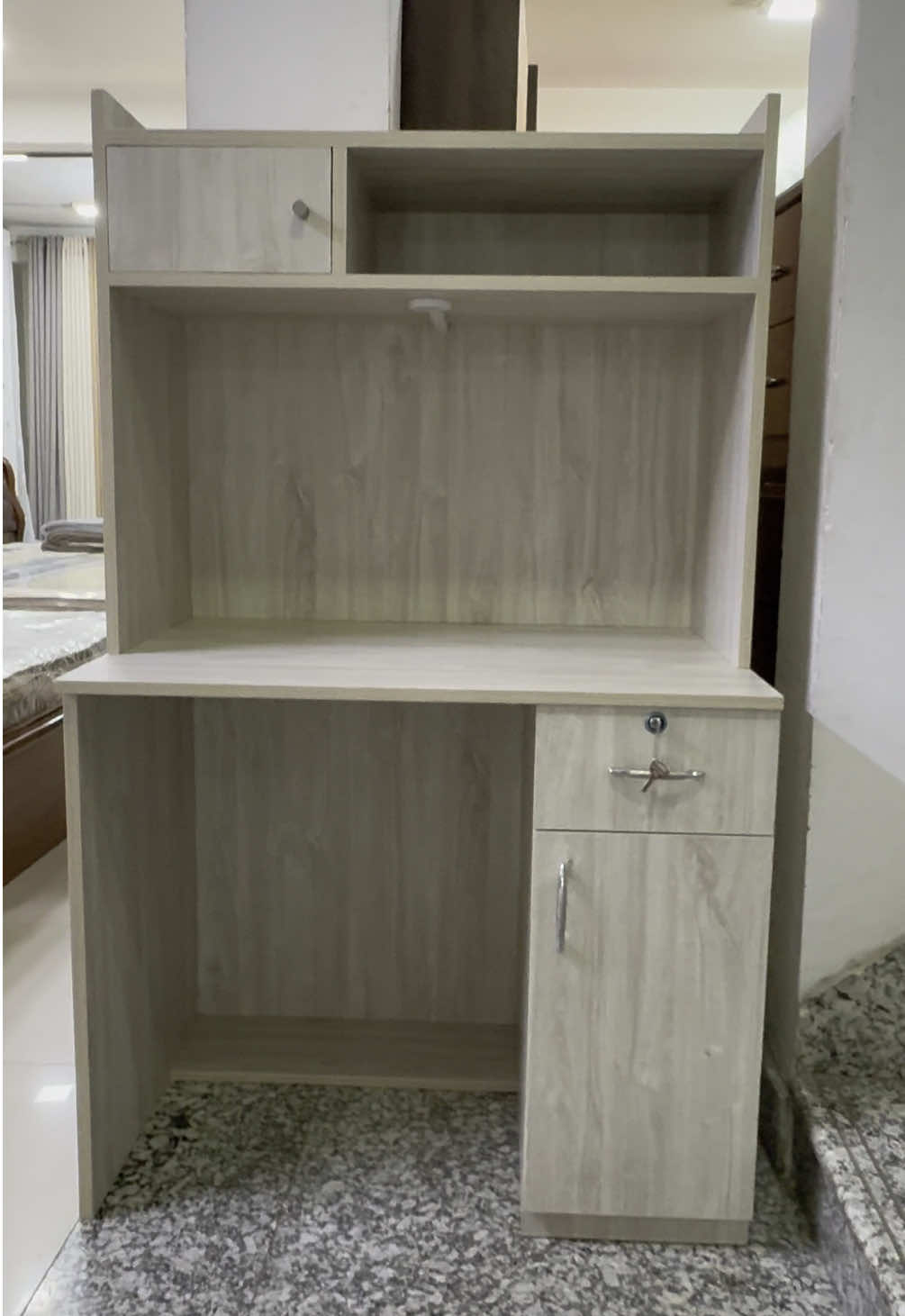 Can be customized ! #studytable #workingtable #stupafurniture #fyp 