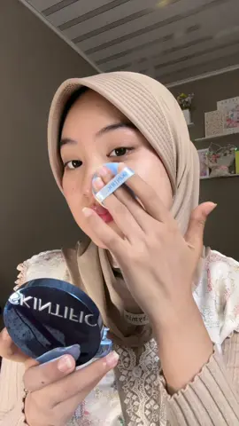 tips cantik : pake cushion skintific biru 😗🤍