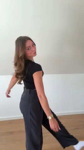 Wollte eigentlich nh Tiktok mit dem Sound im Urlaub machen, hab’s vergessen 🤠 #fy #outfit #outfitcheck #viral 