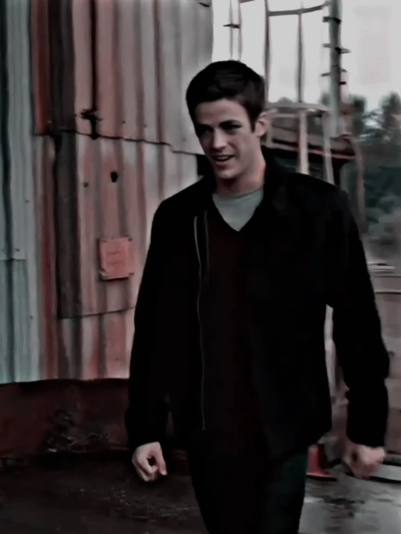 chegar atrasado tá no DNA kkk . . . #barryallen #theflash #theflashedit #theflashcw 
