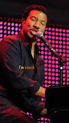 stuck on you #stuckonyou #lionelrichie #davefenley #cover #coversong #Love #loveyou #amor #teamo #music #musica #80s #80smusic #fyp #fypシ #foryou #foryoupage #viral #viralvideo #viraltiktok #Classicsongs	dhudhshdh