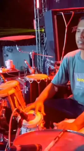 tak harus memiliki ||#Ersaamelia #Gerrymahesa #mahesamusic #liriklagu #masukberandafyp 