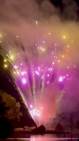 Fireworks at Picwick #day2 #lovedit #FamilyFun