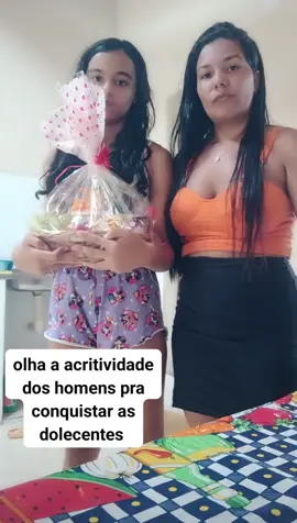 vou mostra a cesta de café da manhã que chegou anônimo pra minha filha #MãeeFilha #resistrodevida 