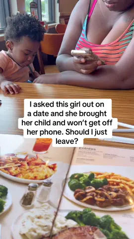 I asked this girl out on  a date and she brought her child and won’t get off her phone. Should I just leave? #tik #viral #fyp #healing 