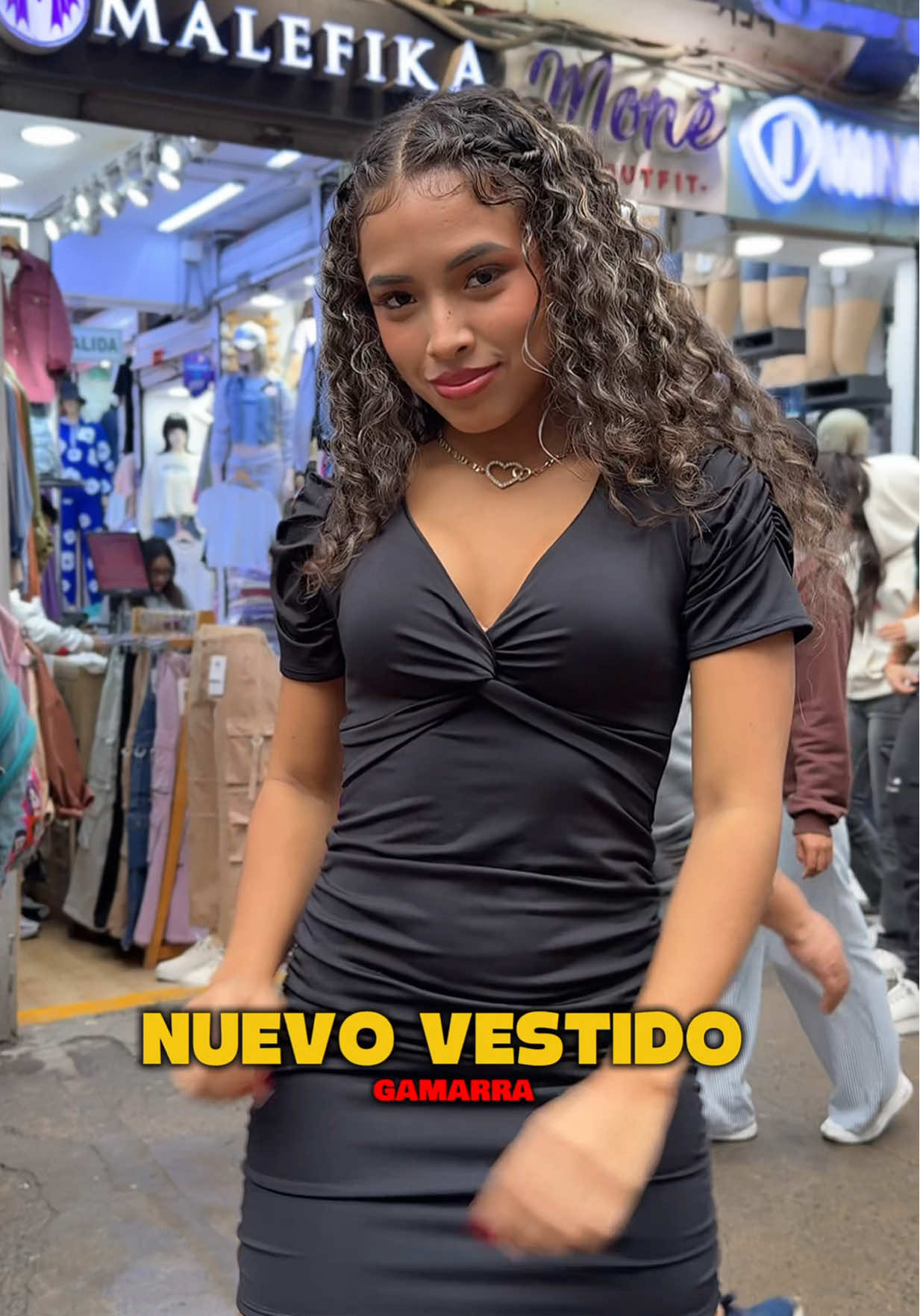 Nuevo vestido disponible, pedidos al: 903 575 296. 📞🔥 // Instagram: Cielobellafashion 🛒 #fyp #gamarra #vestido #enviosatodoelperu #viral 