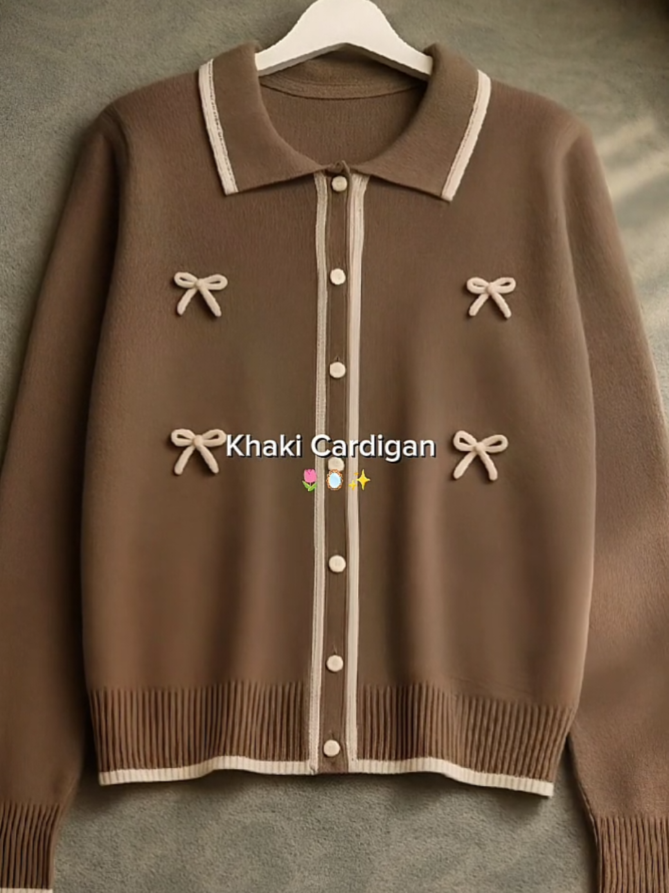 Cardigan pita coquette warna khaki #cardiganmurah #cardiganrajut #atasanwanita #knitwearoutfit 