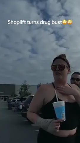 Shoplift turns drug bust😳😳#copsoftiktok #fyp #criminal #policeoftiktok #fy #bodycam #bodycam #fyp #fypシ 