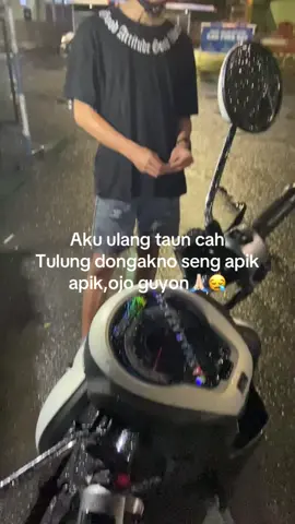Tulung cah ojo guyon🙏🏻🥹#fyp #trend #katakata #jawapride🔥 #ulangtahun #travelidaman 