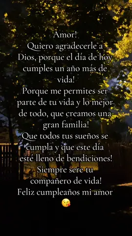 Feliz cumpleaños mi amor 🥳🎂 Te Amo mucho 😘❤️ @Esmeralda Hernandez      #felizcumpleaños🌹🎂🧁🎁🎉🎊 #teamo #ereslamejor 