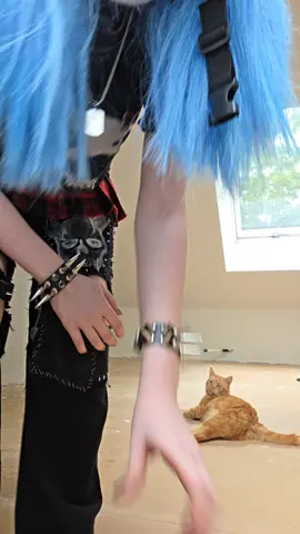I guess Gizmo likes sanitys fall #salfisher #sanitysfall #gizmosallyface #sallyface#salfishercosplay  #fyp 