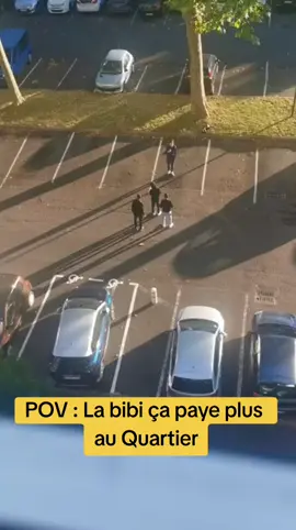 La musique 🤣🤣🤣🤦 #drole #foryou #fyp #pourtoi #prtoi #mdr #viral #dancechallenge 
