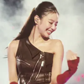 WELCOME TO DEADLINE TOUR #jennie #jenniekim #jennieedit #deukiies 