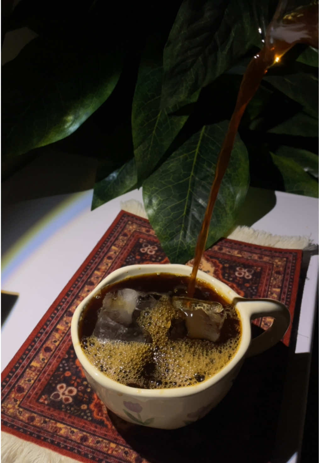 🥺🤎🤎🤎 ً . . . #coffee #v60 #تصوير #بدون_موسيقى #your_coffee #foryou #ex #مليون_مشاهدة❤ #viral #عدسة_ماكرو📸 #fyp #طريقة_v60 #virall  