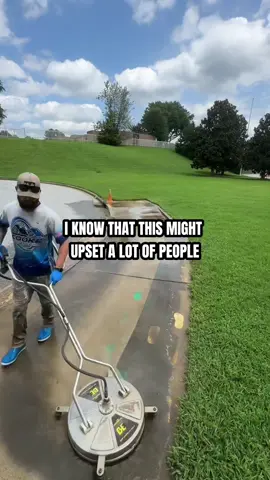 He didn’t get why I charged $350 for 90 minutes Until I broke it down for him  I use this app to make invoices on the go 👉 Invoice Fly you can try it for free on the link in my bio 🤝🏻 #pressurewashing #pressurewasher #SmallBusiness #contractor 