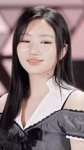 🍊Thua trận games thôi có cần nhõng nhẽo dth đáng yêu kute xinh đẹp chết mất thôi.Tui yêu sự nhõng nhẽo này quá đi.🍊☺️#orange #orangesinger #mongcam #emxinhsayhi #fpy #virall #edit #tren #xh #xuhuongtiktok @Orange Official 🍊 