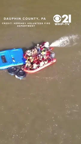 WATER RESCUE 🚣‍♂️ 🛟 All 9 tubers were able to be saved near the Hershey Dam.  READ MORE: https://bit.ly/4leiXMI #drone #water #rescue #emergency #caughtonvideo #caughtoncamera #hershey #dam #news