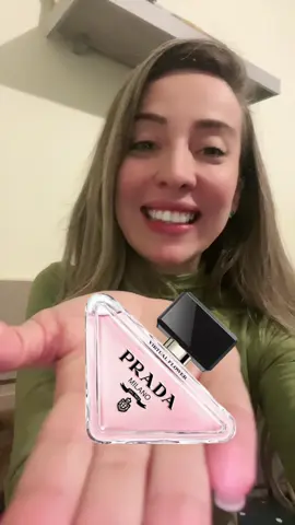Ainda tem em estoque garante o seu! #tiktokshopchegou #tiktoklive #livehighlights #ugccreator #uge #ugcbrasinilhões #tiktokshopbrasil #TikTokShop #Ecommerce #MarketingDigital #creatoreconomy #TikTokBrasil #creator #CriadorDeConteúdo #promotiktokshop #perfumetiktok #jadepiconn #afrodite #dupes 
