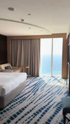 Reminiscing back on Dubai vibes 😍 #dubai #jumeirahbeachhotel #birthdayvacay #promomakanliburan #dxb #jumeirah 