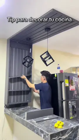 Instalación de barra de cocina🛠️. . . . . . . . #asmr #DIY #homedecor #roomdecor #kitchen #kitchenorganization 